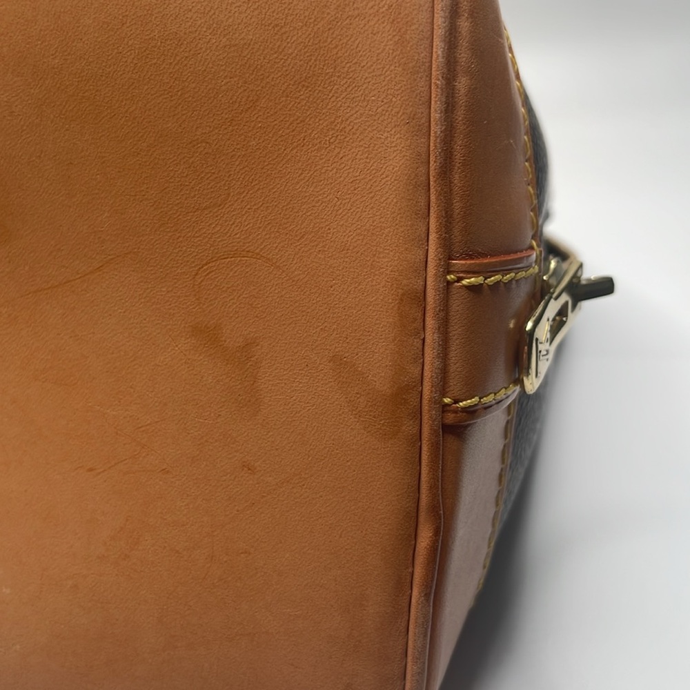 Louis Vuitton Alma Monogram - Picture 16 of 16